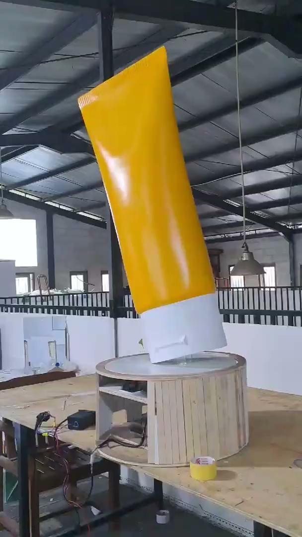 Giant Rotating Product Display for Wardah